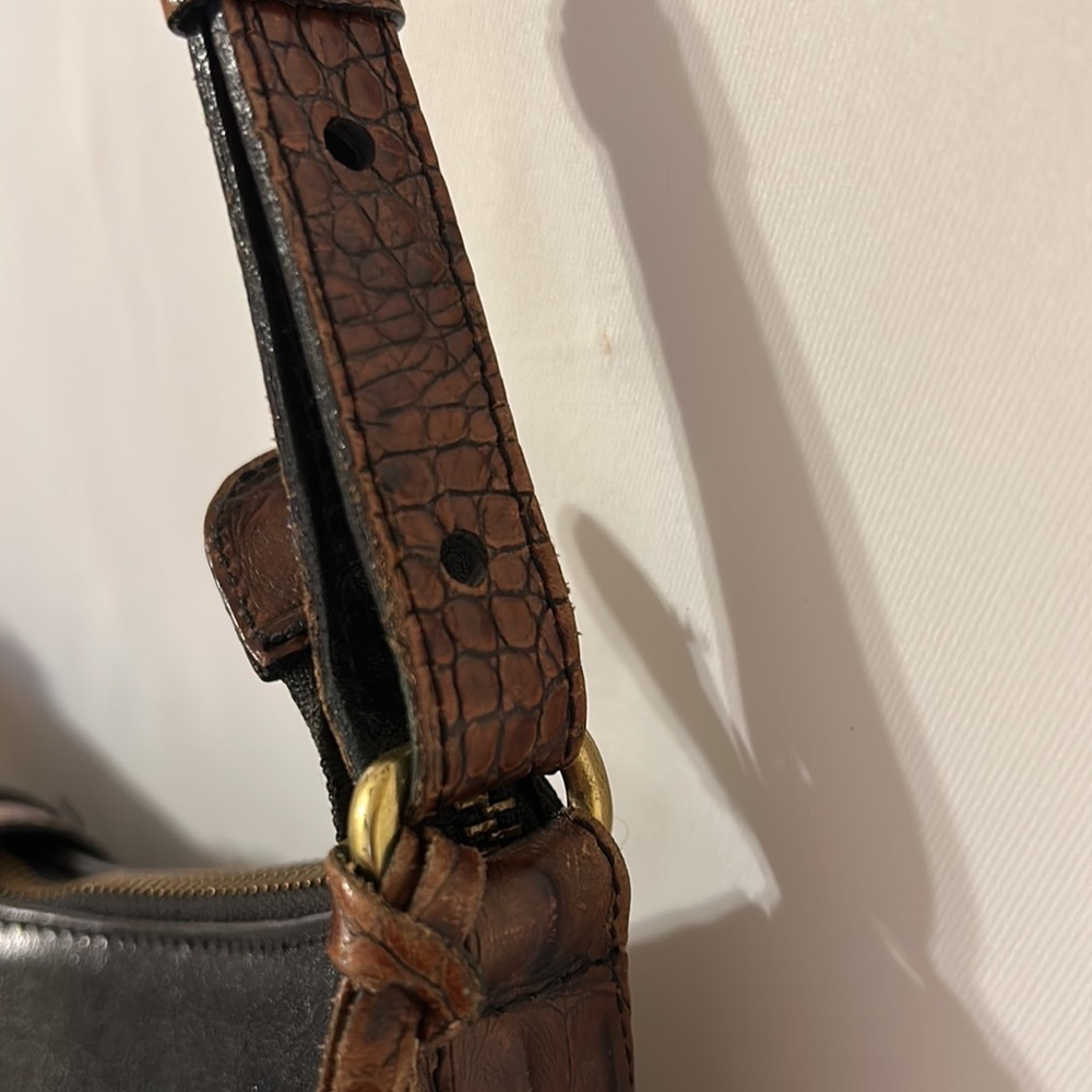 Brahmin Black Brown Leather One Strap Shoulder Bag Alligator Pattern Zip Top - Picture 9 of 9